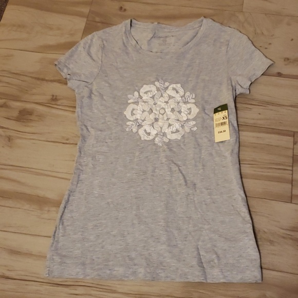 3/$20 Eddie Bauer Short Sleeve Tee Shirt NEW XS - Picture 1 of 4